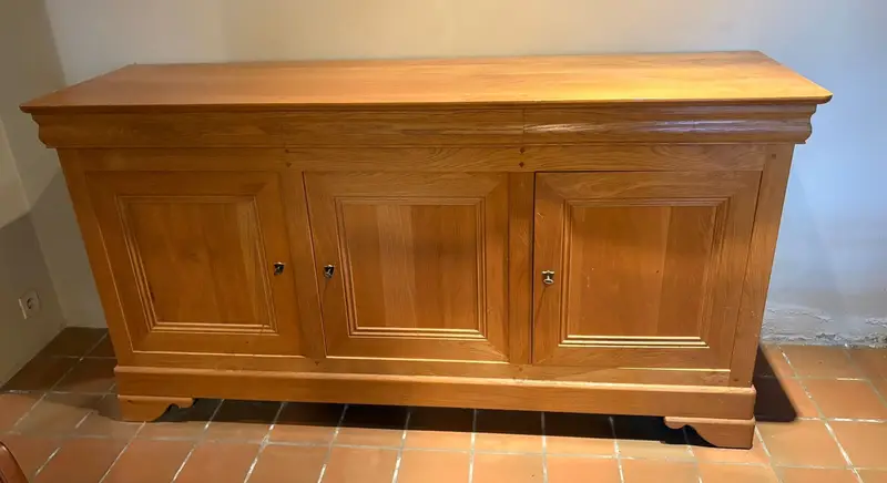 Meubel in massief hout