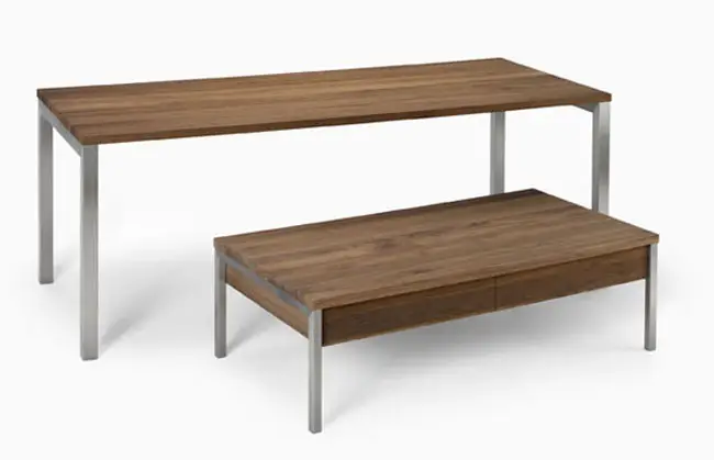 Salontafel in donker eikenhout
